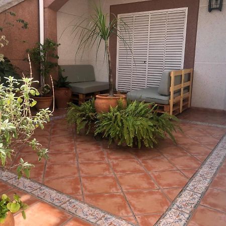 Apartmán Familia Anfitriona Acoge Sevilla Exteriér fotografie