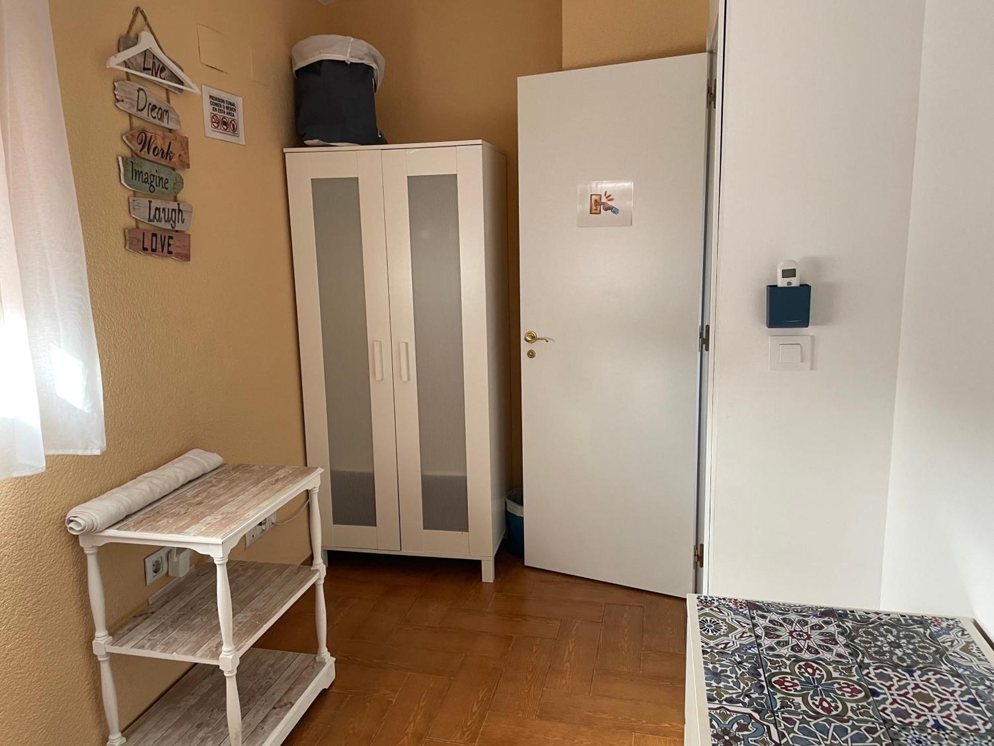 Apartmán Familia Anfitriona Acoge Sevilla Exteriér fotografie
